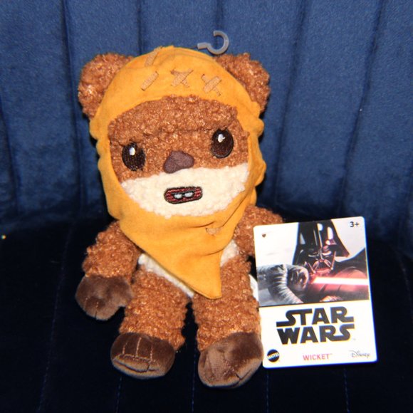 NWT**2PC**Reversible Star Wars Sweatshirt KIDS SIZE S and Wicket Stuffy - Picture 8 of 9